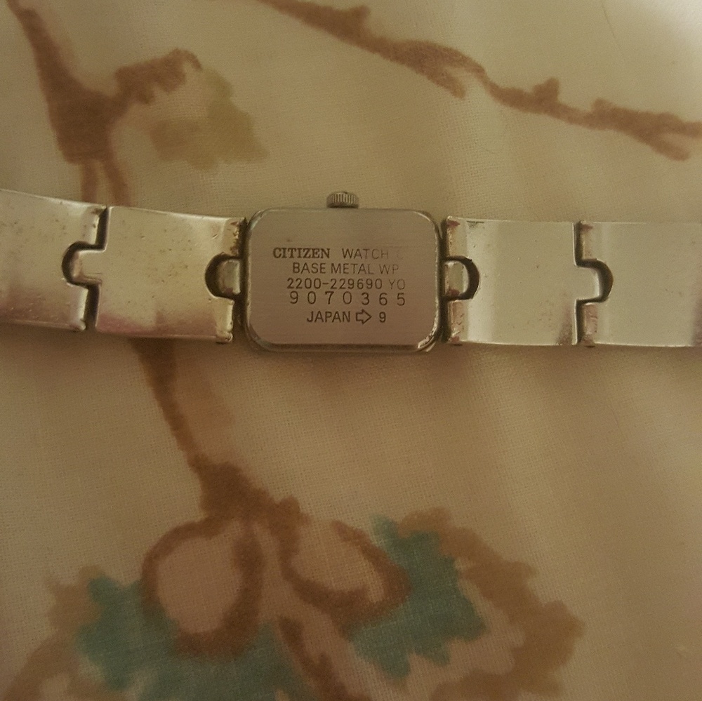 Citizen Watch - Picture 2 of 4